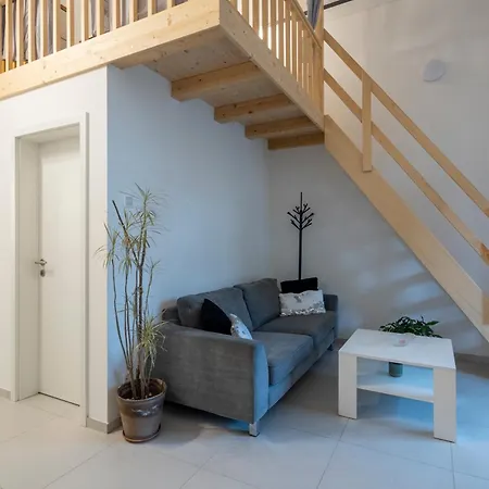 Casa Cavalli Nuovo Apartmán *